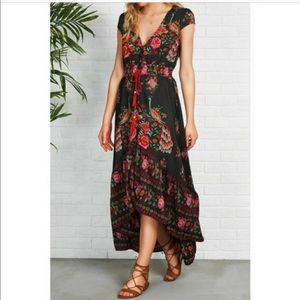 Cupshe Gifted Vintage Maxi Dress